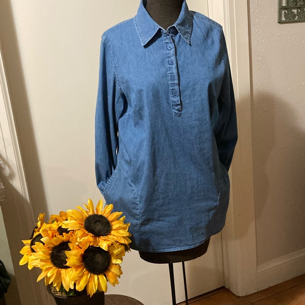 NWOT CHAMBRAY TUNIC DRESS, size medium. - Picture 1 of 5